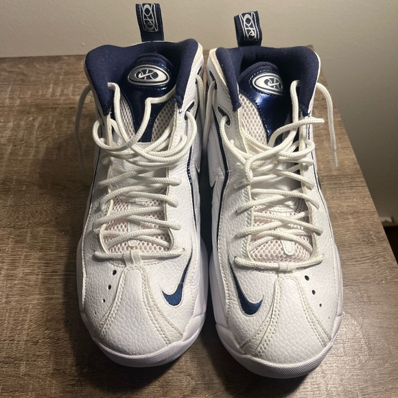 Nike Air Total Max Uptempo White/Navy Blue Size 10 US - Picture 3 of 6